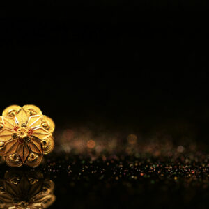 Gold Ladies Ring